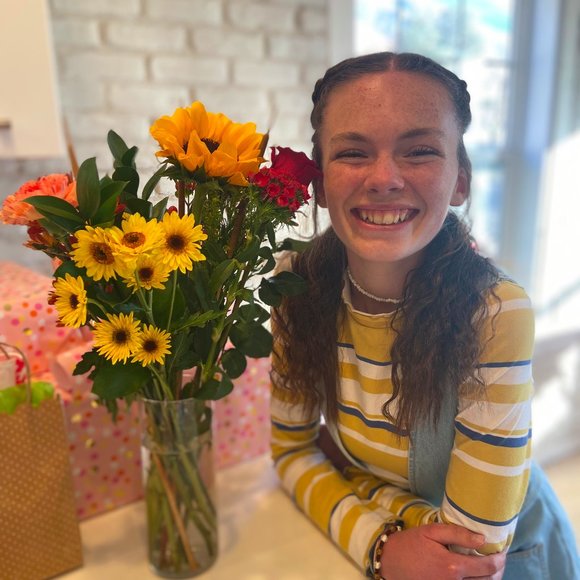 Meet your Posher, Gracie - Picture 3 of 5